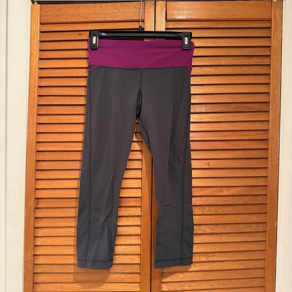 Lululemon Run Full Tilt Crop Purple and Black Leggings Sz 2